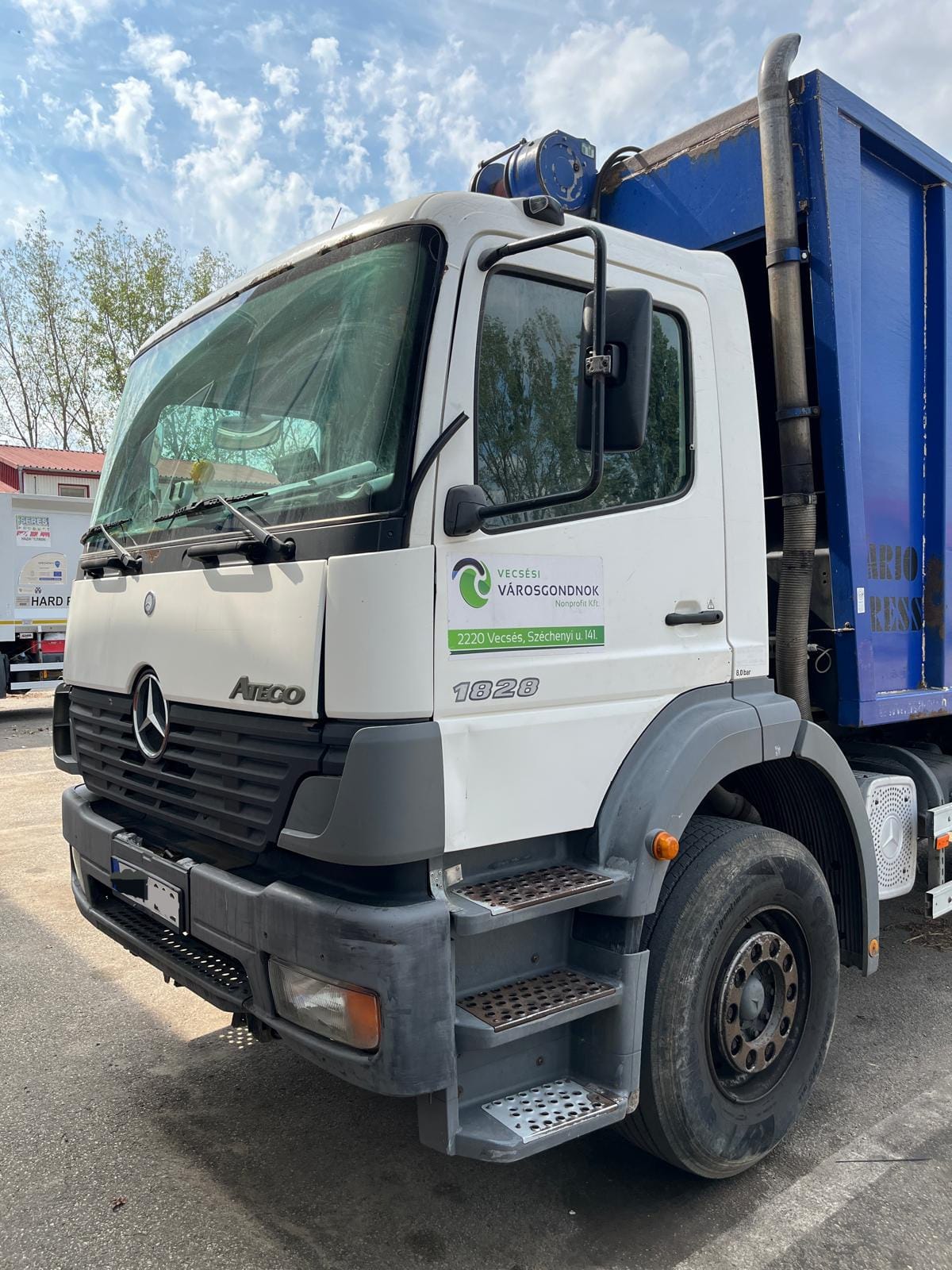 Mercedes-Benz Atego Garbage Truck 4x2 Manual